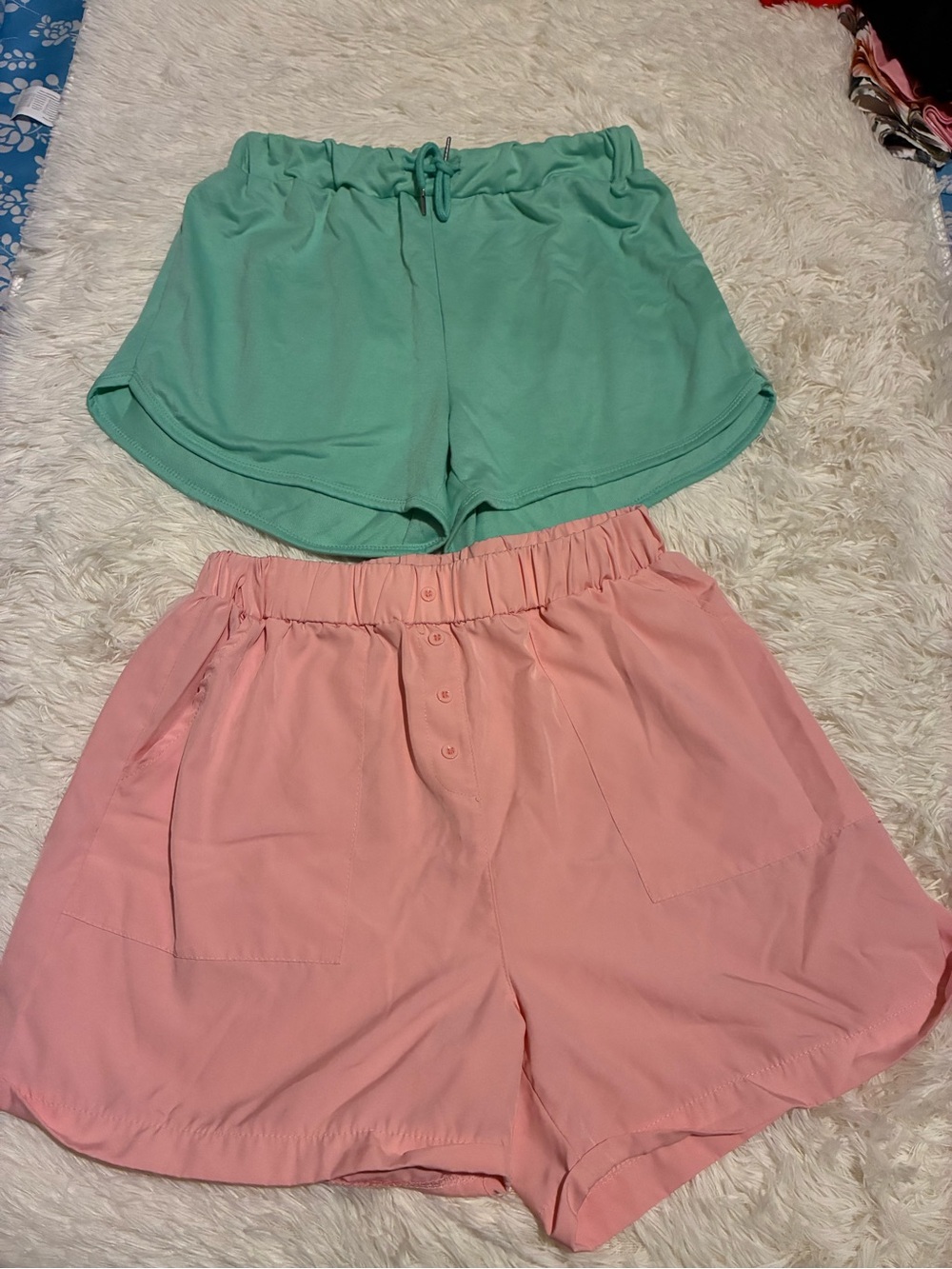 Bundle set of 2 pieces short for woman’s